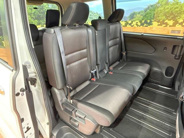 セレナ ハイウェイスターG 禁煙車 セーフティパックA 後席モニター 全周囲カメラ 両側電動ドア 純正ナビ クルーズコントロール クリアランスソナー オートエアコン LEDヘッドライト オートライト ETC アイドリングストップ(9枚目)