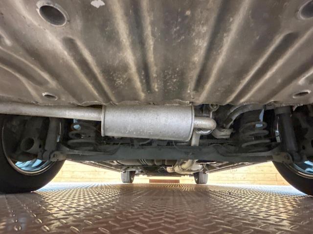 セレナ ハイウェイスターG 禁煙車 セーフティパックA 後席モニター 全周囲カメラ 両側電動ドア 純正ナビ クルーズコントロール クリアランスソナー オートエアコン LEDヘッドライト オートライト ETC アイドリングストップ(20枚目)