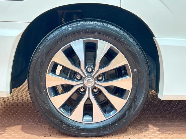 セレナ ハイウェイスターG 禁煙車 セーフティパックA 後席モニター 全周囲カメラ 両側電動ドア 純正ナビ クルーズコントロール クリアランスソナー オートエアコン LEDヘッドライト オートライト ETC アイドリングストップ(52枚目)