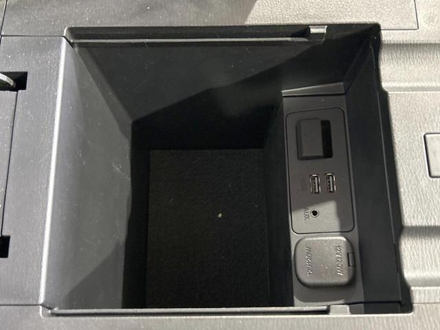 CX-5 XD 禁煙車 マツダコネクト クルーズコントロール クリアランスソナー LEDヘッドライト バックカメラ サイドカメラ 純正19インチアルミ デュアルオートエアコン アイドリングストップ Bluetooth(35枚目)