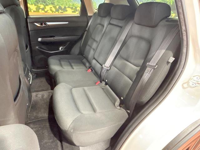CX-5 XD 禁煙車 マツダコネクト クルーズコントロール クリアランスソナー LEDヘッドライト バックカメラ サイドカメラ 純正19インチアルミ デュアルオートエアコン アイドリングストップ Bluetooth(41枚目)