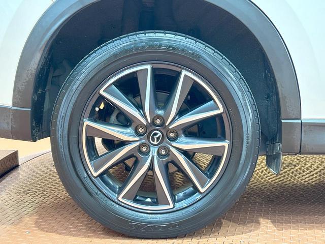 CX-5 XD 禁煙車 マツダコネクト クルーズコントロール クリアランスソナー LEDヘッドライト バックカメラ サイドカメラ 純正19インチアルミ デュアルオートエアコン アイドリングストップ Bluetooth(48枚目)