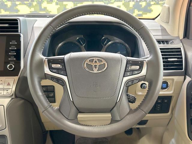 ランドクルーザープラド ＴＸ　Ｌパッケージ　マットブラックエディション　禁煙車　サンルーフ　メーカーナビ　全周囲カメラ　ベージュ革シート　ブラインドスポットモニター　スーパーライブサウンド　ルーフレール　トヨタセーフティセンス　クリアランスソナー　レーダークルーズ　ＥＴＣ（12枚目）