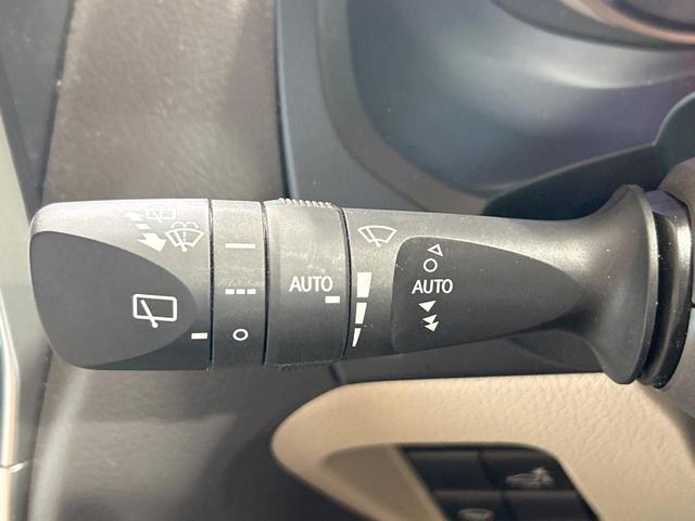 ランドクルーザープラド ＴＸ　Ｌパッケージ　マットブラックエディション　禁煙車　サンルーフ　メーカーナビ　全周囲カメラ　ベージュ革シート　ブラインドスポットモニター　スーパーライブサウンド　ルーフレール　トヨタセーフティセンス　クリアランスソナー　レーダークルーズ　ＥＴＣ（32枚目）