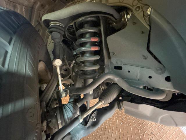 ランドクルーザープラド ＴＸ　Ｌパッケージ　マットブラックエディション　禁煙車　サンルーフ　メーカーナビ　全周囲カメラ　ベージュ革シート　ブラインドスポットモニター　スーパーライブサウンド　ルーフレール　トヨタセーフティセンス　クリアランスソナー　レーダークルーズ　ＥＴＣ（59枚目）