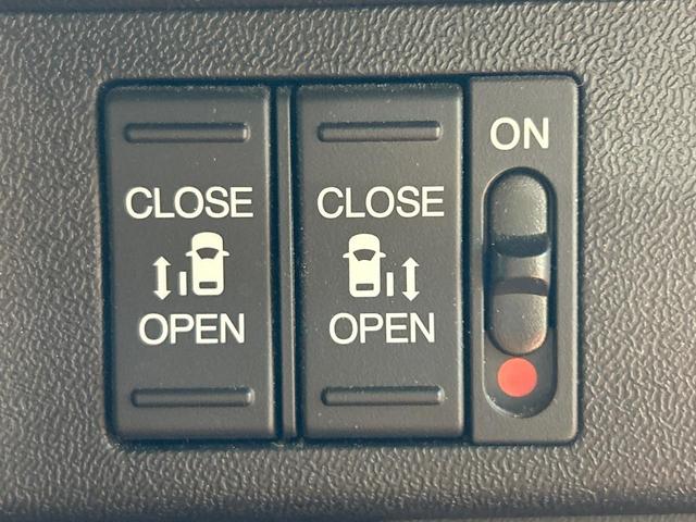 ステップワゴンスパーダ e:HEVスパーダ G ホンダセンシング 禁煙 純正9型ナビ 全周囲カメラ 両側電動ドア レーダークルーズコントロール ETC LEDヘッドライト 純正16インチアルミ ステアリングリモコン フルセグ Bluetooth DVD&CD(5枚目)