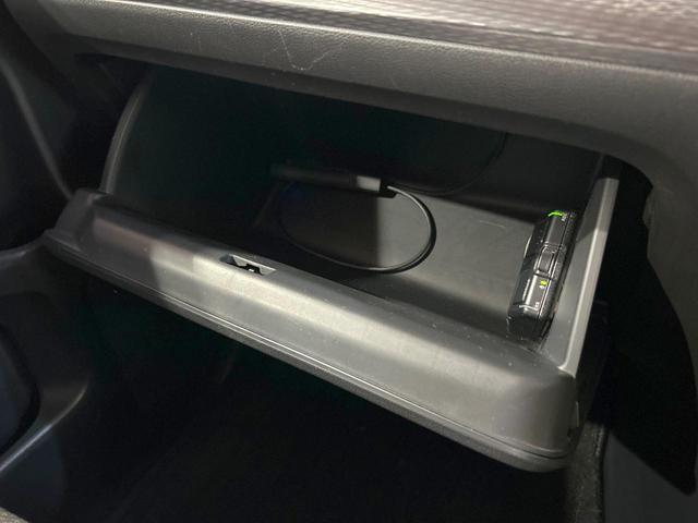 ステップワゴンスパーダ e:HEVスパーダ G ホンダセンシング 禁煙 純正9型ナビ 全周囲カメラ 両側電動ドア レーダークルーズコントロール ETC LEDヘッドライト 純正16インチアルミ ステアリングリモコン フルセグ Bluetooth DVD&CD(59枚目)