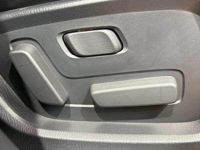 CX-5 20S ブラックトーンエディション 禁煙 10.25型ナビ フルセグ 全周囲カメラ ヘッドアップディスプレイ 電動リアゲート ETC シートヒーター ステリングヒーター コーナーセンサー アイドリングストップ パワーシート(39枚目)