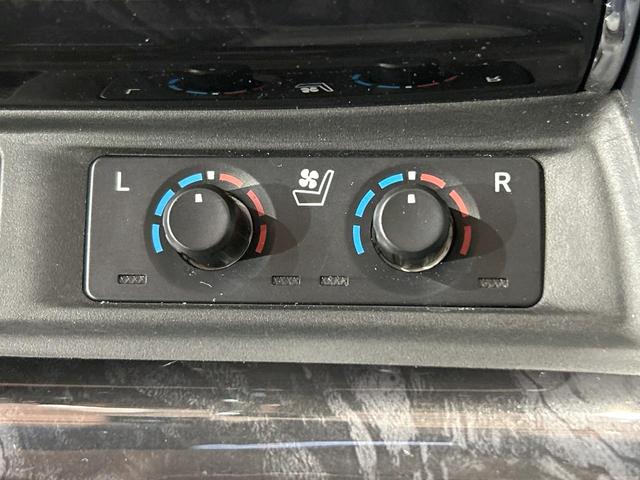 アルファード 2.5S Cパッケージ 禁煙車 後席モニター サンルーフ モデリスタエアロ モデリスタ20インチAW JBL メーカーナビ 全周囲カメラ 両側電動ドア デジタルインナーミラー ブラインドスポットモニター 電動リアゲート(66枚目)