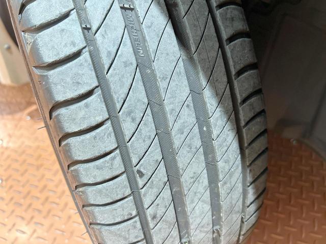 セレナ ハイウェイスターG 禁煙 セーフティーパックB プレミアムインテリア 後席モニター 純正9型ナビ 全周囲カメラ プロパイロット インテリジェントルームミラー 両側電動ドア アイドリングストップ コーナーセンサー ETC(23枚目)