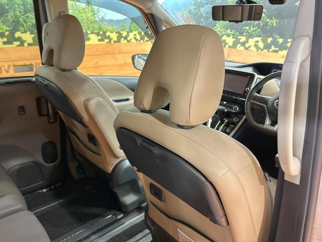 セレナ ハイウェイスターG 禁煙 セーフティーパックB プレミアムインテリア 後席モニター 純正9型ナビ 全周囲カメラ プロパイロット インテリジェントルームミラー 両側電動ドア アイドリングストップ コーナーセンサー ETC(42枚目)