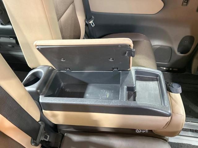 セレナ ハイウェイスターG 禁煙 セーフティーパックB プレミアムインテリア 後席モニター 純正9型ナビ 全周囲カメラ プロパイロット インテリジェントルームミラー 両側電動ドア アイドリングストップ コーナーセンサー ETC(43枚目)