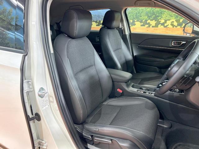 ヴェゼル ｅ：ＨＥＶ　Ｚ　禁煙　Ｈｏｎｄａ　ＣＯＮＮＥＣＴディスプレー　ＥＴＣ２．０　ワイヤレス充電器　電動リアゲート　ブラインドスポットモニター　シートヒーター　レーダークルーズ　コーナーセンサー　パドルシフト　ＬＥＤヘッド（8枚目）