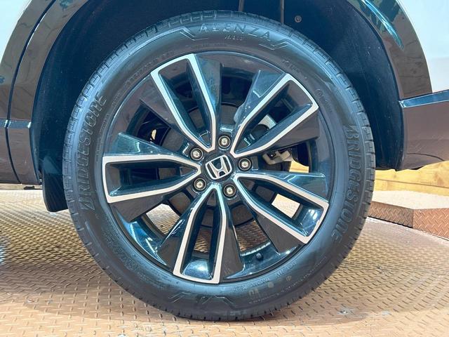 ヴェゼル ｅ：ＨＥＶ　Ｚ　禁煙　Ｈｏｎｄａ　ＣＯＮＮＥＣＴディスプレー　ＥＴＣ２．０　ワイヤレス充電器　電動リアゲート　ブラインドスポットモニター　シートヒーター　レーダークルーズ　コーナーセンサー　パドルシフト　ＬＥＤヘッド（22枚目）