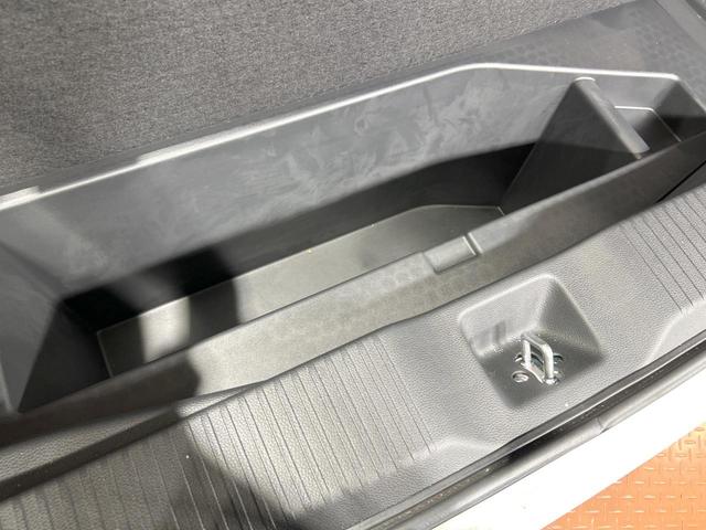 ヴェゼル ｅ：ＨＥＶ　Ｚ　禁煙　Ｈｏｎｄａ　ＣＯＮＮＥＣＴディスプレー　ＥＴＣ２．０　ワイヤレス充電器　電動リアゲート　ブラインドスポットモニター　シートヒーター　レーダークルーズ　コーナーセンサー　パドルシフト　ＬＥＤヘッド（34枚目）