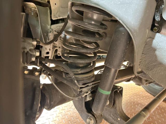 ジムニーシエラ ＪＣ　禁煙　８型ナビ　バックカメラ　ＥＴＣ　シートヒーター　アイドリングストップ　セーフティーサポート　クルーズコントロール　ＬＥＤヘッドライト　ヘッドライトウォッシャー　純正１５インチアルミ（20枚目）