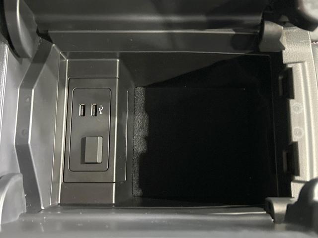 CX-8 25S ブラックトーンエディション 禁煙車 10型ナビ 全周囲カメラ ヘッドアップディスプレイ レーダークルーズ ブラインドスポットモニター BOSEサウンド 電動リアゲート クリアランスソナー シートヒーター オートマチックハイビーム(35枚目)