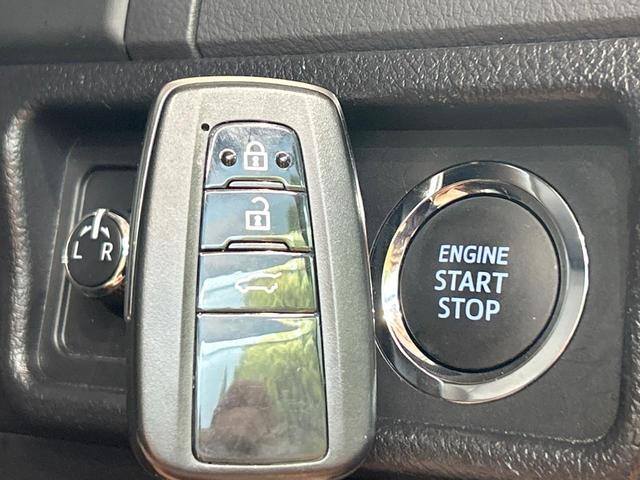 ランドクルーザープラド ＴＸ　Ｌパッケージ　マットブラックエディション　禁煙車　サンルーフ　９型ナビ　バックカメラ　レーダークルーズ　シートベンチレーション　オートマチックハイビーム　ＬＥＤヘッドライト　７人乗り　クリアランスソナー　シートヒーター　Ｂｌｕｅｔｏｏｔｈ（8枚目）