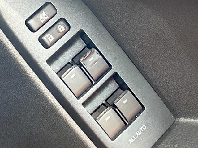 ランドクルーザープラド ＴＸ　Ｌパッケージ　マットブラックエディション　禁煙車　サンルーフ　９型ナビ　バックカメラ　レーダークルーズ　シートベンチレーション　オートマチックハイビーム　ＬＥＤヘッドライト　７人乗り　クリアランスソナー　シートヒーター　Ｂｌｕｅｔｏｏｔｈ（22枚目）