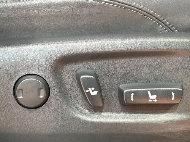 ランドクルーザープラド ＴＸ　Ｌパッケージ　マットブラックエディション　禁煙車　サンルーフ　９型ナビ　バックカメラ　レーダークルーズ　シートベンチレーション　オートマチックハイビーム　ＬＥＤヘッドライト　７人乗り　クリアランスソナー　シートヒーター　Ｂｌｕｅｔｏｏｔｈ（23枚目）