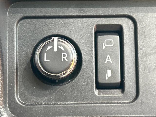 ランドクルーザープラド ＴＸ　Ｌパッケージ　マットブラックエディション　禁煙車　サンルーフ　９型ナビ　バックカメラ　レーダークルーズ　シートベンチレーション　オートマチックハイビーム　ＬＥＤヘッドライト　７人乗り　クリアランスソナー　シートヒーター　Ｂｌｕｅｔｏｏｔｈ（24枚目）