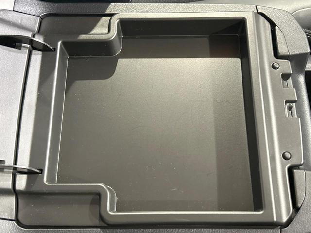 ランドクルーザープラド ＴＸ　Ｌパッケージ　マットブラックエディション　禁煙車　サンルーフ　９型ナビ　バックカメラ　レーダークルーズ　シートベンチレーション　オートマチックハイビーム　ＬＥＤヘッドライト　７人乗り　クリアランスソナー　シートヒーター　Ｂｌｕｅｔｏｏｔｈ（40枚目）