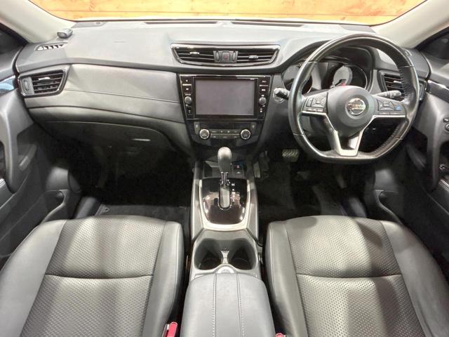 エクストレイル ２０Ｘｉ　禁煙車　プロパイロット　全周囲カメラ　ルーフレール　純正９型ナビ　デジタルインナーミラー　クリアランスソナー　電動リアゲート　ＬＥＤヘッドライト　純正１８インチＡＷ　オートブレーキホールド　ＥＴＣ（2枚目）