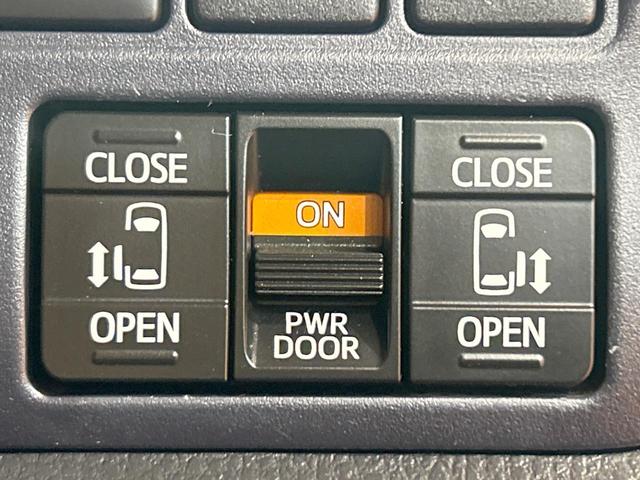 ヴォクシー ＺＳ　煌ＩＩ　禁煙車　後席モニター　両側電動ドア　１０型ナビ　トヨタセーフティセンス　ＬＥＤヘッドライト　純正１６インチアルミホイール　オートマチックハイビーム　ウォークスルー　Ｂｌｕｅｔｏｏｔｈ再生　ＥＴＣ（6枚目）