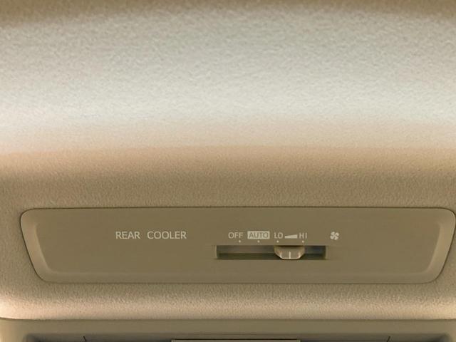 ヴォクシー ＺＳ　煌ＩＩ　禁煙車　後席モニター　両側電動ドア　１０型ナビ　トヨタセーフティセンス　ＬＥＤヘッドライト　純正１６インチアルミホイール　オートマチックハイビーム　ウォークスルー　Ｂｌｕｅｔｏｏｔｈ再生　ＥＴＣ（32枚目）