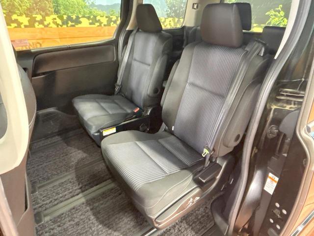 ヴォクシー ＺＳ　煌ＩＩ　禁煙車　後席モニター　両側電動ドア　１０型ナビ　トヨタセーフティセンス　ＬＥＤヘッドライト　純正１６インチアルミホイール　オートマチックハイビーム　ウォークスルー　Ｂｌｕｅｔｏｏｔｈ再生　ＥＴＣ（36枚目）