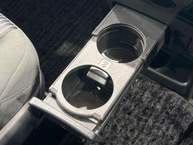 ヴォクシー ＺＳ　煌ＩＩ　禁煙車　後席モニター　両側電動ドア　１０型ナビ　トヨタセーフティセンス　ＬＥＤヘッドライト　純正１６インチアルミホイール　オートマチックハイビーム　ウォークスルー　Ｂｌｕｅｔｏｏｔｈ再生　ＥＴＣ（55枚目）