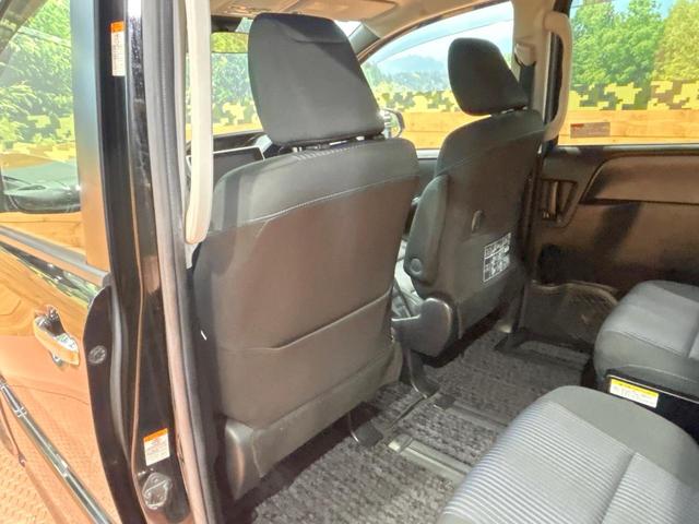 ヴォクシー ＺＳ　煌ＩＩ　禁煙車　後席モニター　両側電動ドア　１０型ナビ　トヨタセーフティセンス　ＬＥＤヘッドライト　純正１６インチアルミホイール　オートマチックハイビーム　ウォークスルー　Ｂｌｕｅｔｏｏｔｈ再生　ＥＴＣ（68枚目）