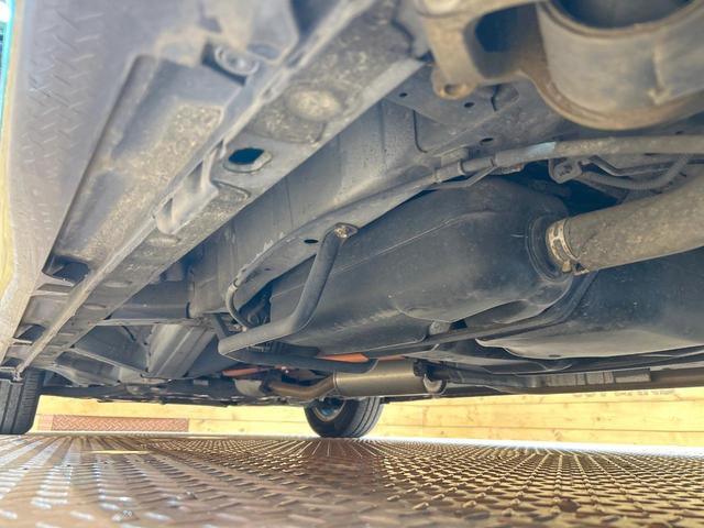 フリードハイブリッド ジャストセレクション 禁煙車 両側電動ドア SDナビ クルーズコントロール バックカメラ 純正15インチアルミホイール ETC オートエアコン アイドリングストップ スマートキー オートライト ウォークスルー(56枚目)