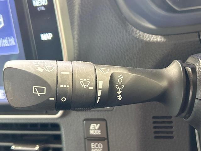 ヴォクシー ハイブリッドＺＳ　煌ＩＩ　禁煙車　後席モニター　両側電動ドア　純正１０型ナビ　トヨタセーフティセンス　クリアランスソナー　クルーズコントロール　ＬＥＤヘッドライト　シートヒーター　純正１６インチＡＷ　ＬＥＤフォグ　ＥＴＣ（31枚目）