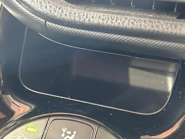 ヴォクシー ハイブリッドＺＳ　煌ＩＩ　禁煙車　後席モニター　両側電動ドア　純正１０型ナビ　トヨタセーフティセンス　クリアランスソナー　クルーズコントロール　ＬＥＤヘッドライト　シートヒーター　純正１６インチＡＷ　ＬＥＤフォグ　ＥＴＣ（37枚目）