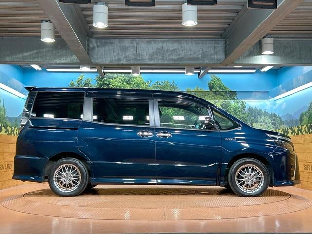 ヴォクシー ハイブリッドＺＳ　煌ＩＩ　禁煙車　後席モニター　両側電動ドア　純正１０型ナビ　トヨタセーフティセンス　クリアランスソナー　クルーズコントロール　ＬＥＤヘッドライト　シートヒーター　純正１６インチＡＷ　ＬＥＤフォグ　ＥＴＣ（65枚目）