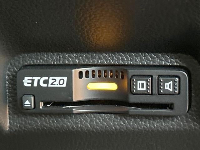 ヴェゼル e:HEV Z 禁煙車 9型ナビ フルセグ 全周囲カメラ ブラインドスポットモニター レーダークルーズ 電動リアゲート クリアランスソナー シートヒーター オートマチックハイビーム LEDヘッドライト ETC(8枚目)