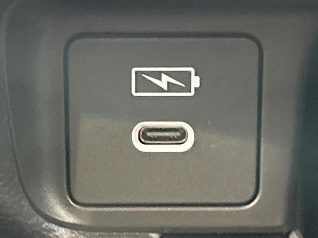 ヴェゼル e:HEV Z 禁煙車 9型ナビ フルセグ 全周囲カメラ ブラインドスポットモニター レーダークルーズ 電動リアゲート クリアランスソナー シートヒーター オートマチックハイビーム LEDヘッドライト ETC(31枚目)