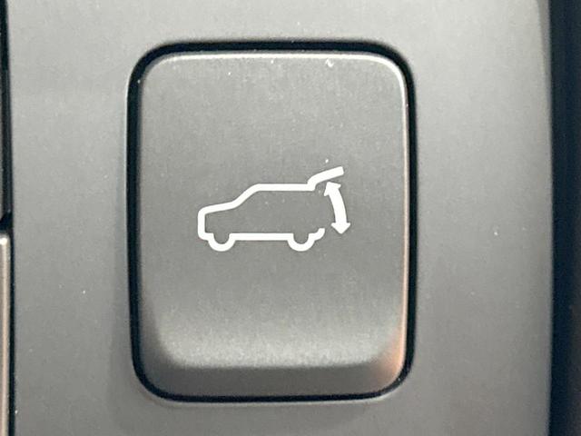 CX-8 XD ブラックトーンエディション 禁煙車 10型ナビ フルセグ 全周囲カメラ ブラインドスポットモニター レーダークルーズ 電動リアゲート ヘッドアップディスプレイ クリアランスソナー オートライト LEDヘッドライト ETC(8枚目)