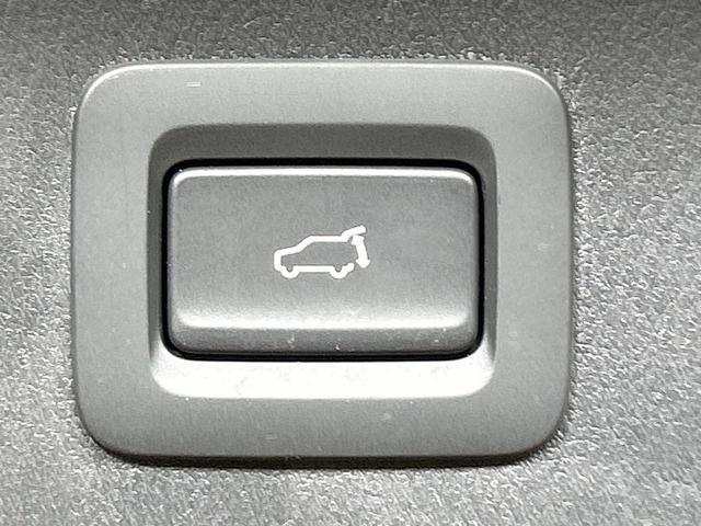 CX-8 XD ブラックトーンエディション 禁煙車 10型ナビ フルセグ 全周囲カメラ ブラインドスポットモニター レーダークルーズ 電動リアゲート ヘッドアップディスプレイ クリアランスソナー オートライト LEDヘッドライト ETC(78枚目)