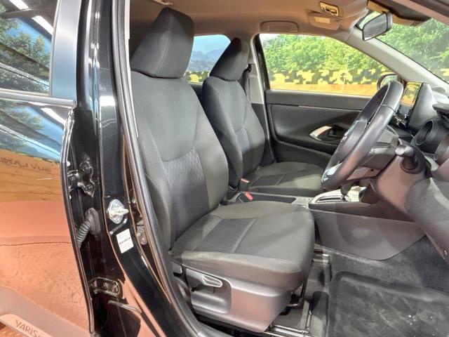 ヤリスクロス ハイブリッドG 禁煙車 全周囲カメラ 純正8型ディスプレイオーディオ ナビキット ブラインドスポットモニター トヨタセーフティセンス レーダークルーズ クリアランスソナー 純正16インチAW Bluetooth(8枚目)