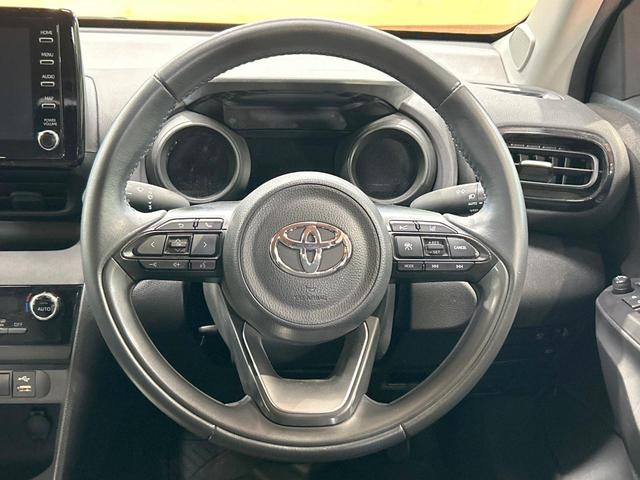 ヤリスクロス ハイブリッドG 禁煙車 全周囲カメラ 純正8型ディスプレイオーディオ ナビキット ブラインドスポットモニター トヨタセーフティセンス レーダークルーズ クリアランスソナー 純正16インチAW Bluetooth(11枚目)