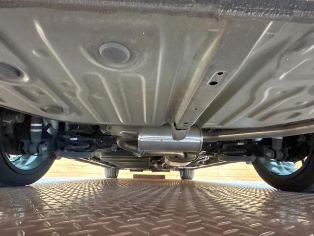 ノア Ｓｉ　ダブルバイビー　禁煙車　フリップダウン　モデリスタ　両側電動スライドドア　１１型ナビ　トヨタセーフティセンス　クルコンクリアランスソナー　Ｂｌｕｅｔｏｏｔｈ　ＬＥＤヘッドライト　ハーフレザー　スマートキー　　ＥＴＣ（20枚目）