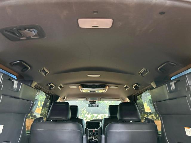 ノア Ｓｉ　ダブルバイビー　禁煙車　フリップダウン　モデリスタ　両側電動スライドドア　１１型ナビ　トヨタセーフティセンス　クルコンクリアランスソナー　Ｂｌｕｅｔｏｏｔｈ　ＬＥＤヘッドライト　ハーフレザー　スマートキー　　ＥＴＣ（57枚目）
