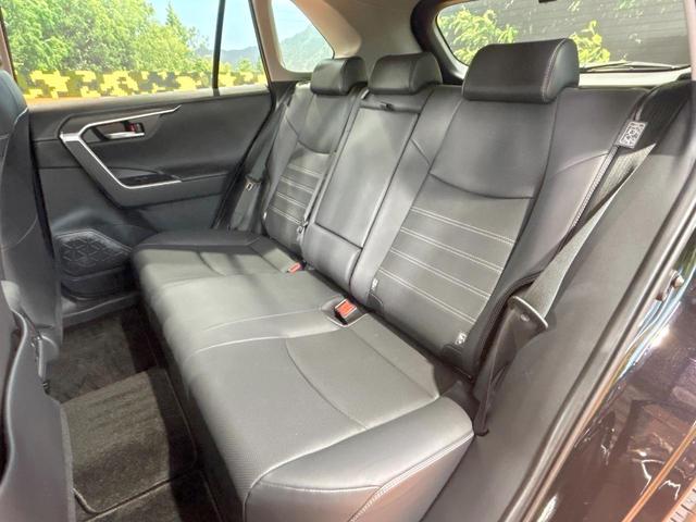 ＲＡＶ４ Ｇ　禁煙車　ムーンルーフ　全周囲カメラ　１０型ディスプレイオーディオ　ルーフレール　トヨタセーフティセンス　クリアランスソナー　電動リアゲート　レーダークルーズ　ＬＥＤヘッドライト　メモリーパワーシート（32枚目）
