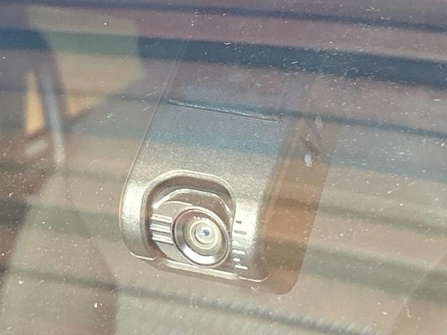 ルーミー カスタムG-T 禁煙車 両側電動スライドドア 純正9型ナビ 全周囲カメラ スマートアシスト レーダークルーズ Bluetooth再生 フルセグ LEDヘッドライト ETC レーンアシスト 純正15インチアルミ(36枚目)