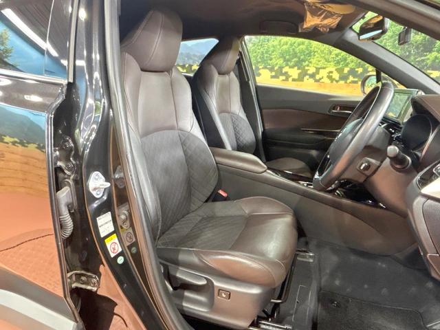 C-HR G 禁煙車 SDナビ ブラインドスポットモニター トヨタセーフティセンス クリアランスソナー レーダークルーズ バックカメラ シートヒーター 純正18インチAW オートエアコン Bluetooth再生(9枚目)