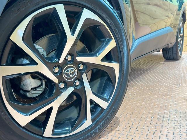 C-HR G 禁煙車 SDナビ ブラインドスポットモニター トヨタセーフティセンス クリアランスソナー レーダークルーズ バックカメラ シートヒーター 純正18インチAW オートエアコン Bluetooth再生(14枚目)