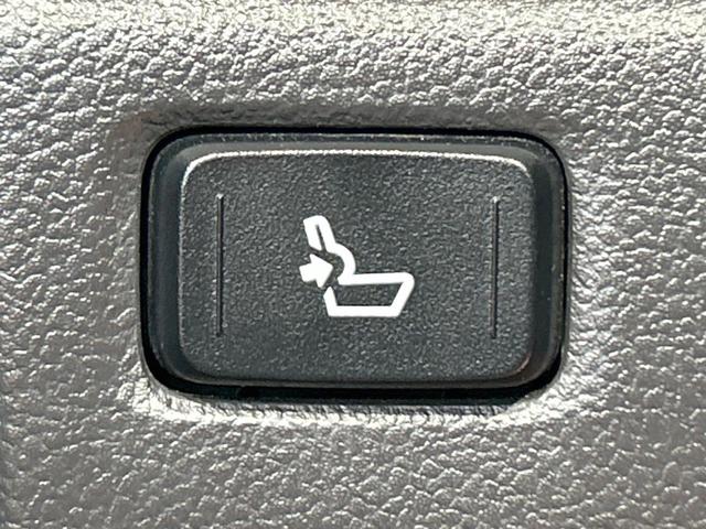 C-HR G 禁煙車 SDナビ ブラインドスポットモニター トヨタセーフティセンス クリアランスソナー レーダークルーズ バックカメラ シートヒーター 純正18インチAW オートエアコン Bluetooth再生(25枚目)