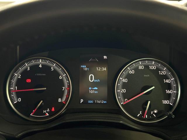 ノア Ｓ－Ｇ　禁煙車　純正１０．５インチナビ　両側電動ドア　ユニバーサルステップ　セーフティセンス　ＬＥＤヘッド＆フォグ　バックカメラ　ＥＴＣ　フルセグ　純正１６インチアルミホイール　電動パーキングブレーキ（28枚目）